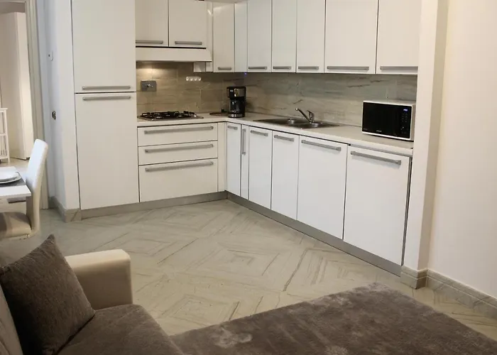 Apartment Trevi Fountain & Spanish Steps