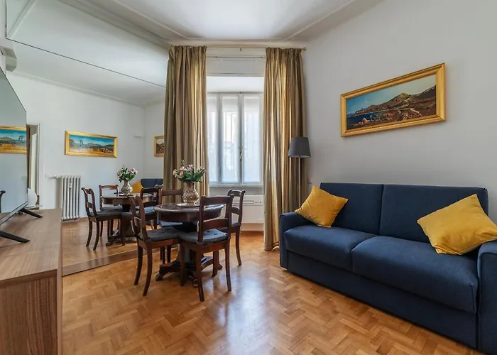 Colosseo Honey Apartment
