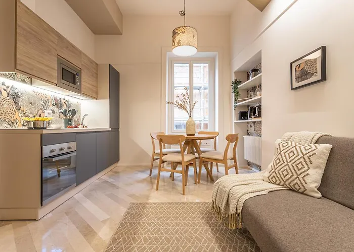 37 Colosseo Apartment