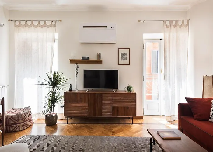 Idyllia - Chic Home With Terrace