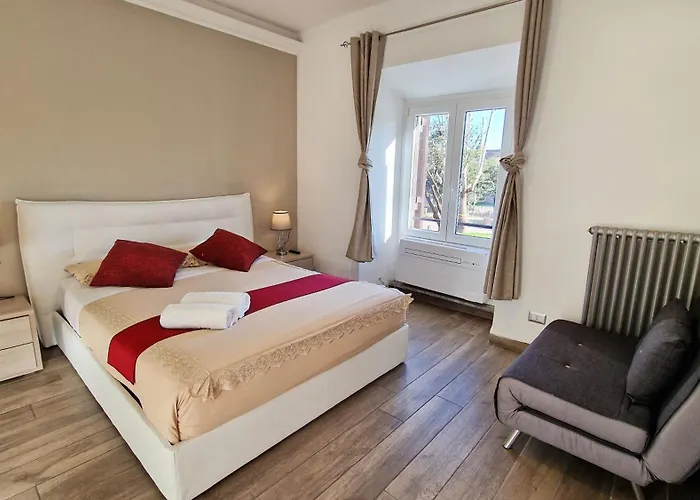 Giulya Guest House