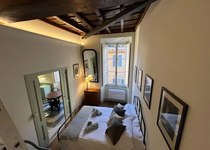 Boutique Signature Suite In The Heart Of Ancient Rome