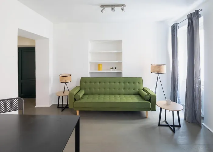 Modern Apartment In Trastevere