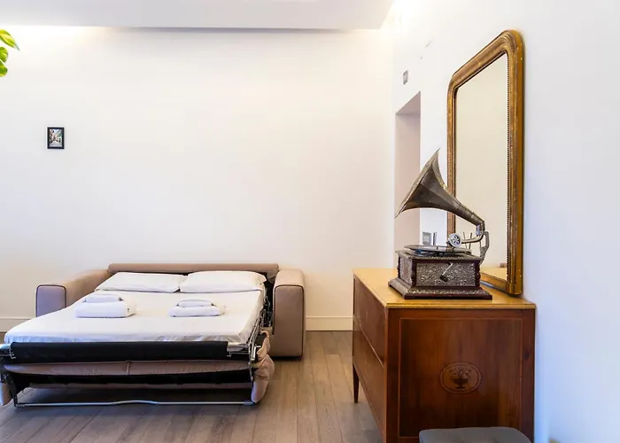 Regina Margherita Home