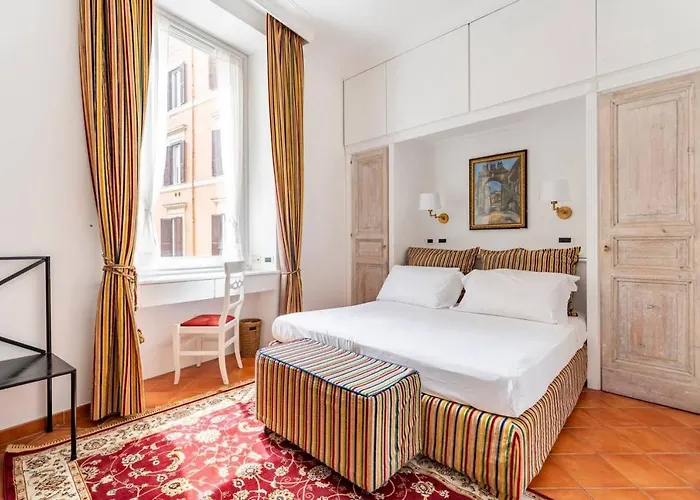 Fori Imperiali Luxe Mansion