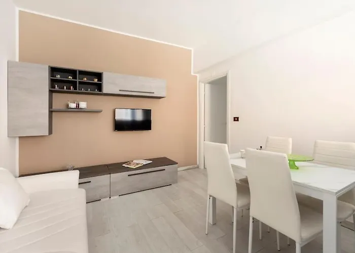 Holiday Home Cava Aurelia