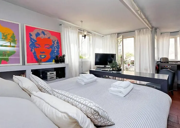 Scala Luxury Terrace Studio