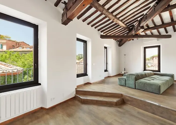 Casa Garibaldi, A Burghesius Home