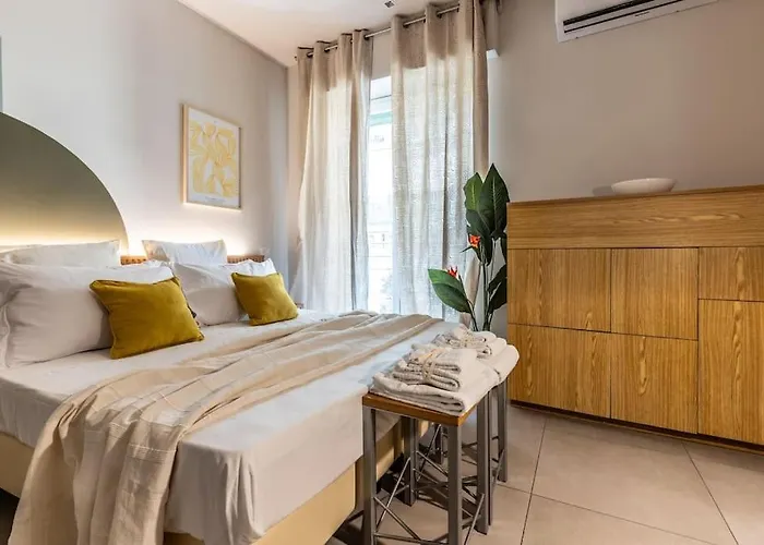 Dafne Room Un\'Oasi Romana Per Coppie