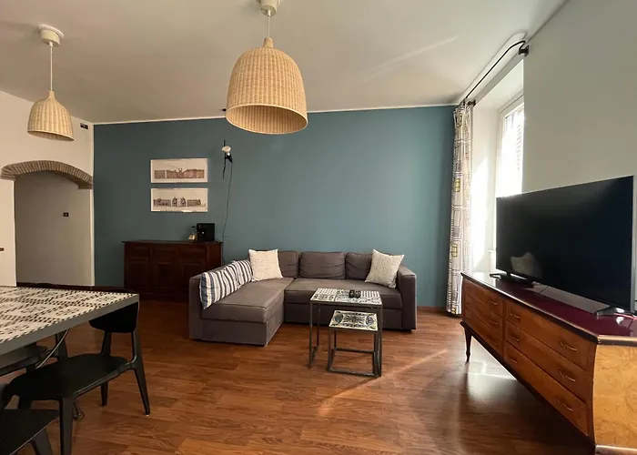 Mary Rome Apartment