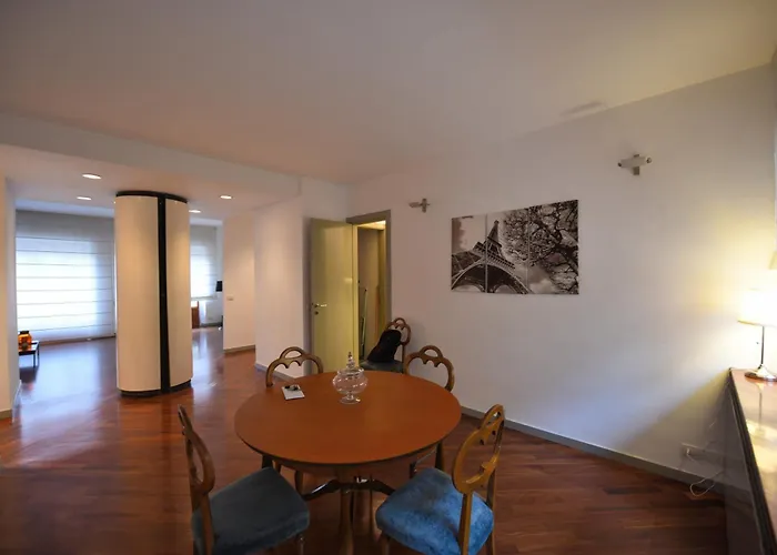 Cozy Apartment In Balduina Rome