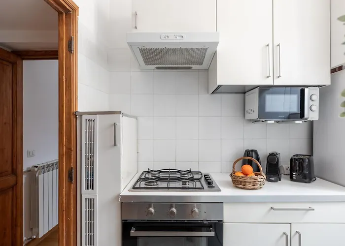 Iflat Spanish Steps Elegant Apartment