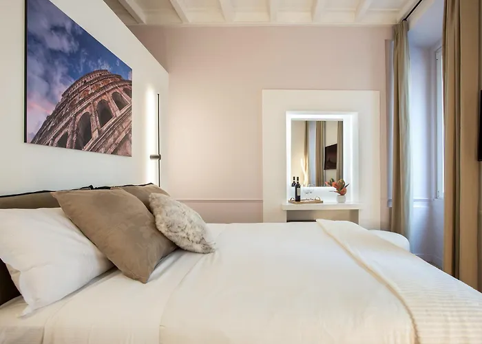 Pantheon Suites Rome 2