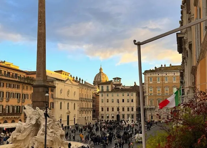 Piazza Navona Balcony Caden Suite