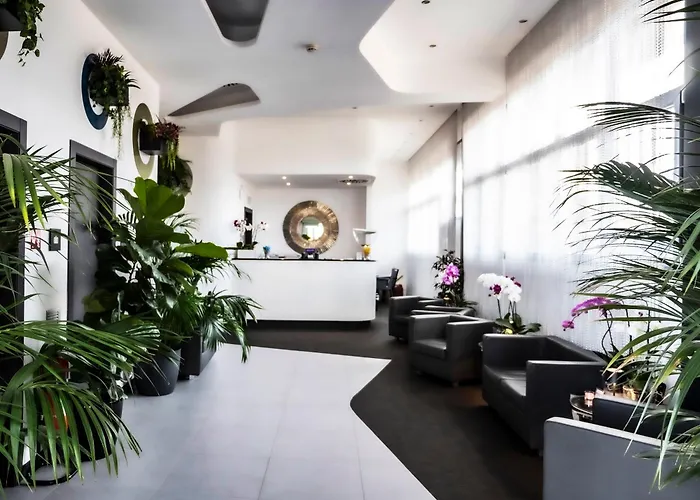 Loto Business Hotel