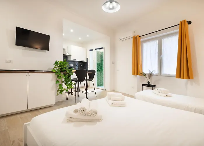 Domus Boccea - Vatican Apartment