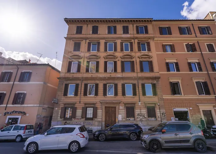 Castel Sant\'Angelo Suitelux
