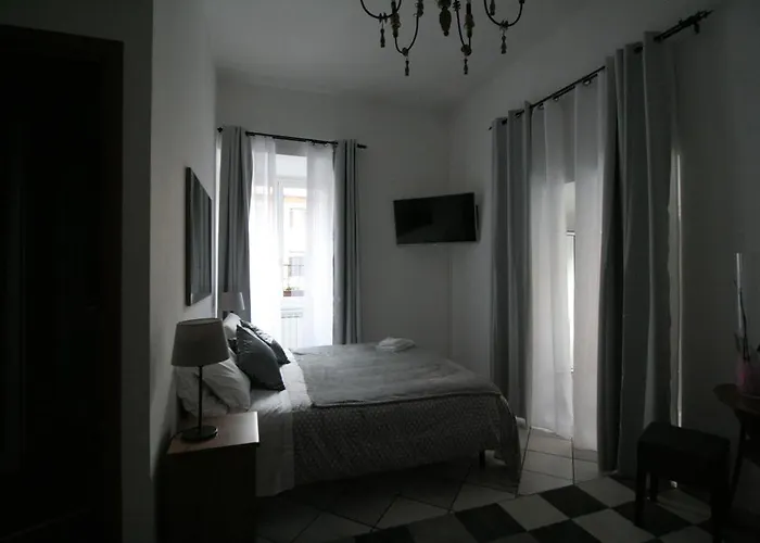 Claudia Rooms