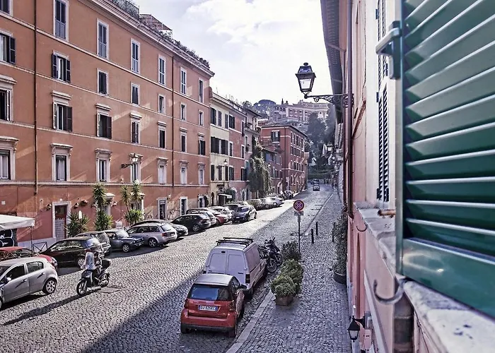 Trasteverehome - Garibaldi Rome