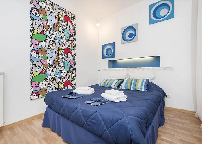 Cheap And Chic Studios At Coliseum