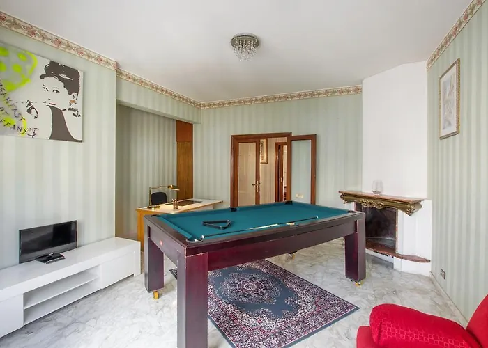 Luxury Macrobio Flat
