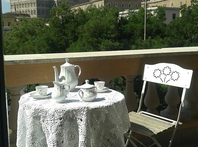 Un Caffe Sul Balcone 1