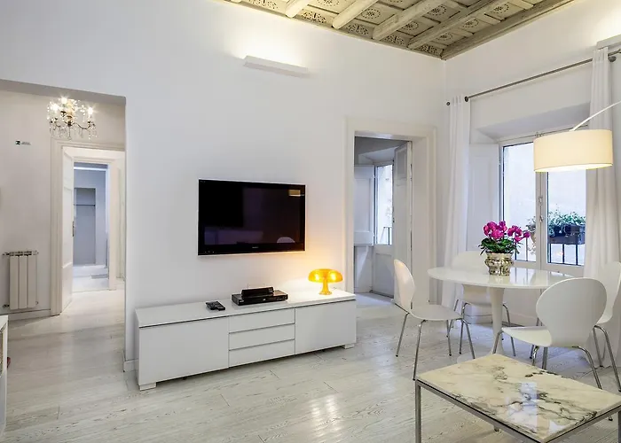 White Pantheon One Bedroom Apartment