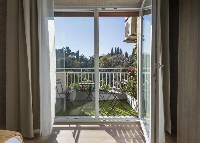 Happy Holiday In Rome B&B
