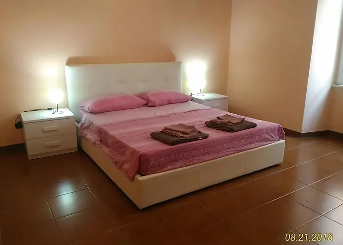 Santini House