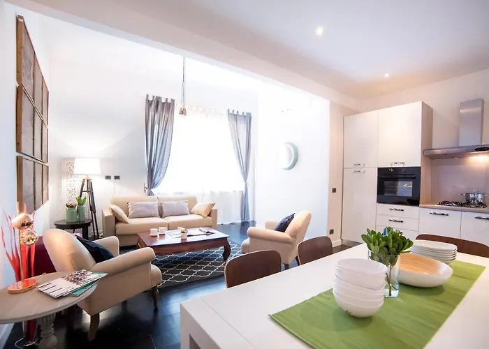 Rent In Rome - IV Novembre