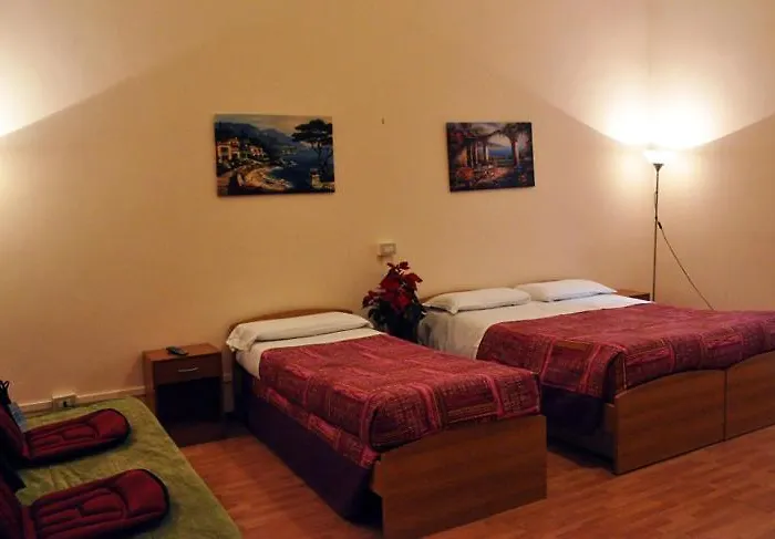 Angela Roma Guest House