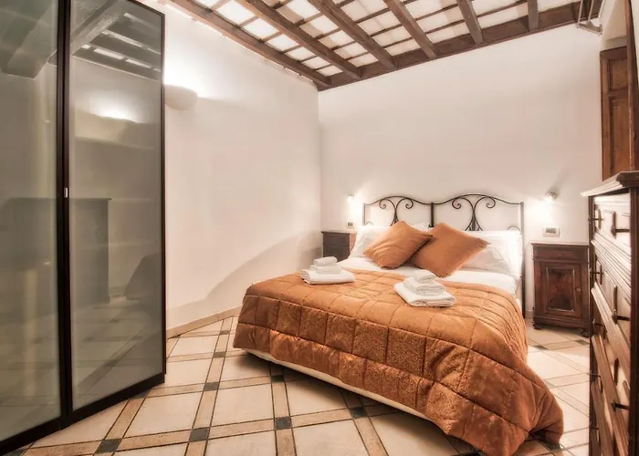 Cozy Navona Apartment
