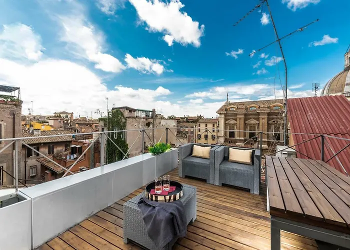 Two Bedrooms Apartment With Solarium With View On San Peter Church And Sant\'Angelo Castle