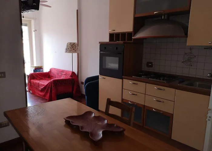 Checchi House