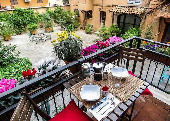 Casa Del Moro - Romantic Loft In Trastevere