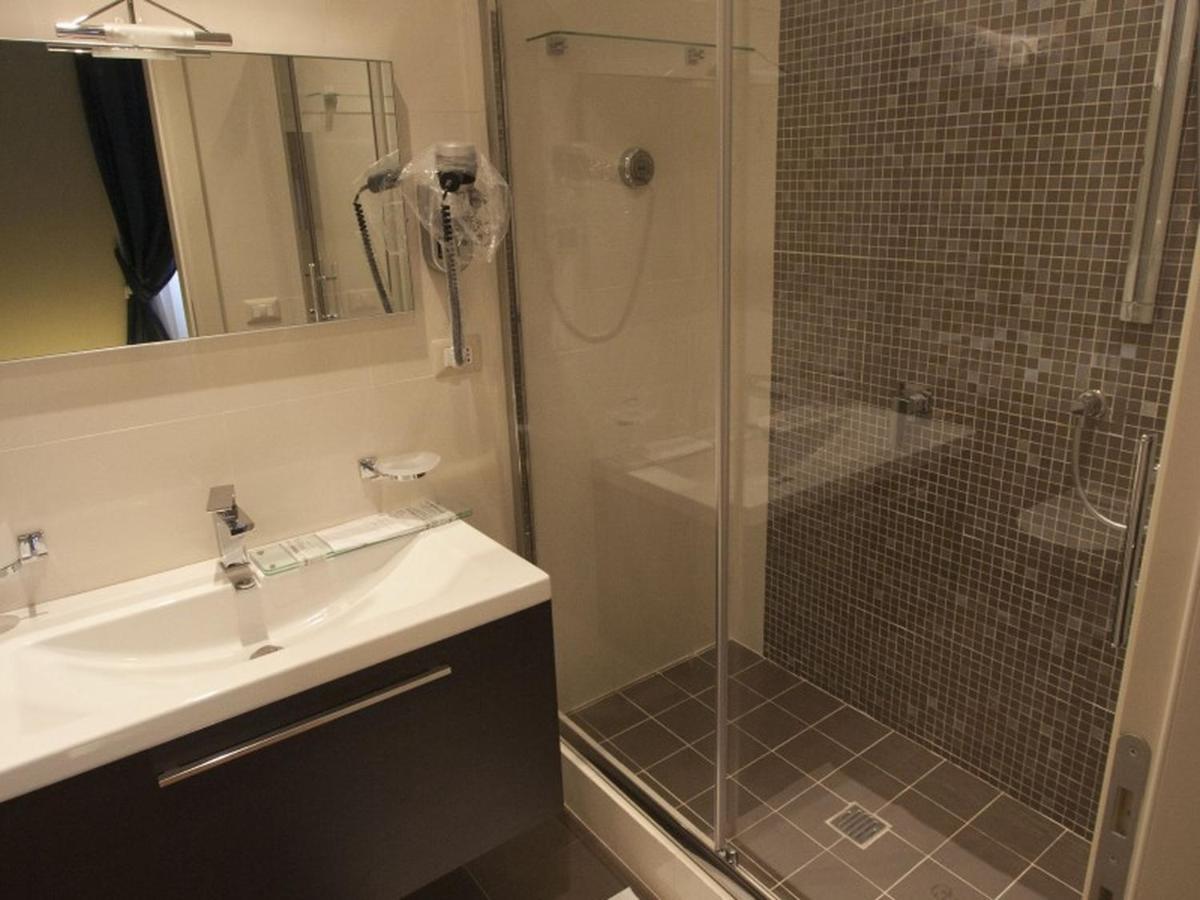 Armony Suites *
