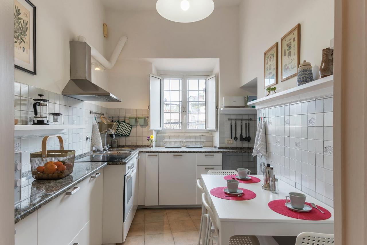Baullari Apartment Rome