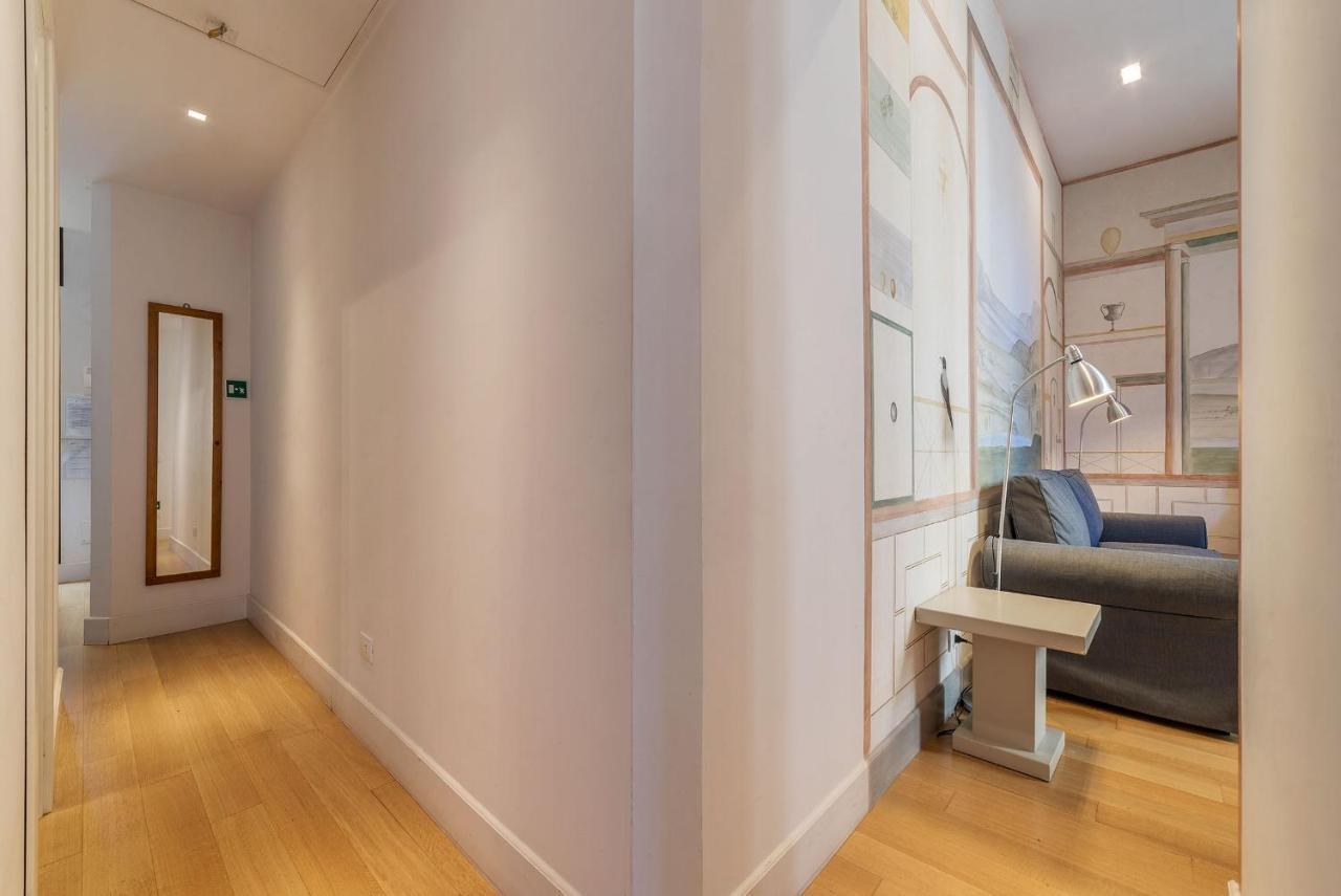 Domus Claudiae - Fromhometorome Apartment *