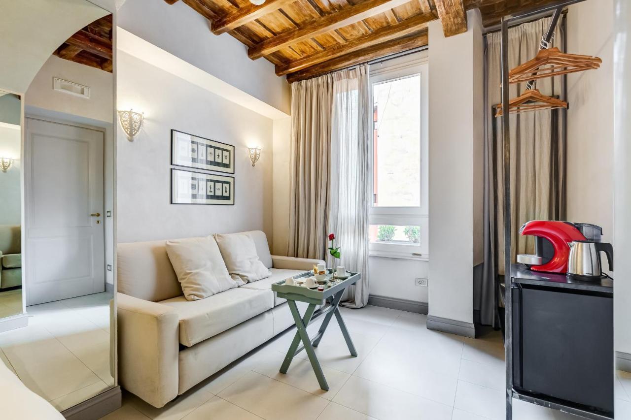 Frattina27 3* Rome