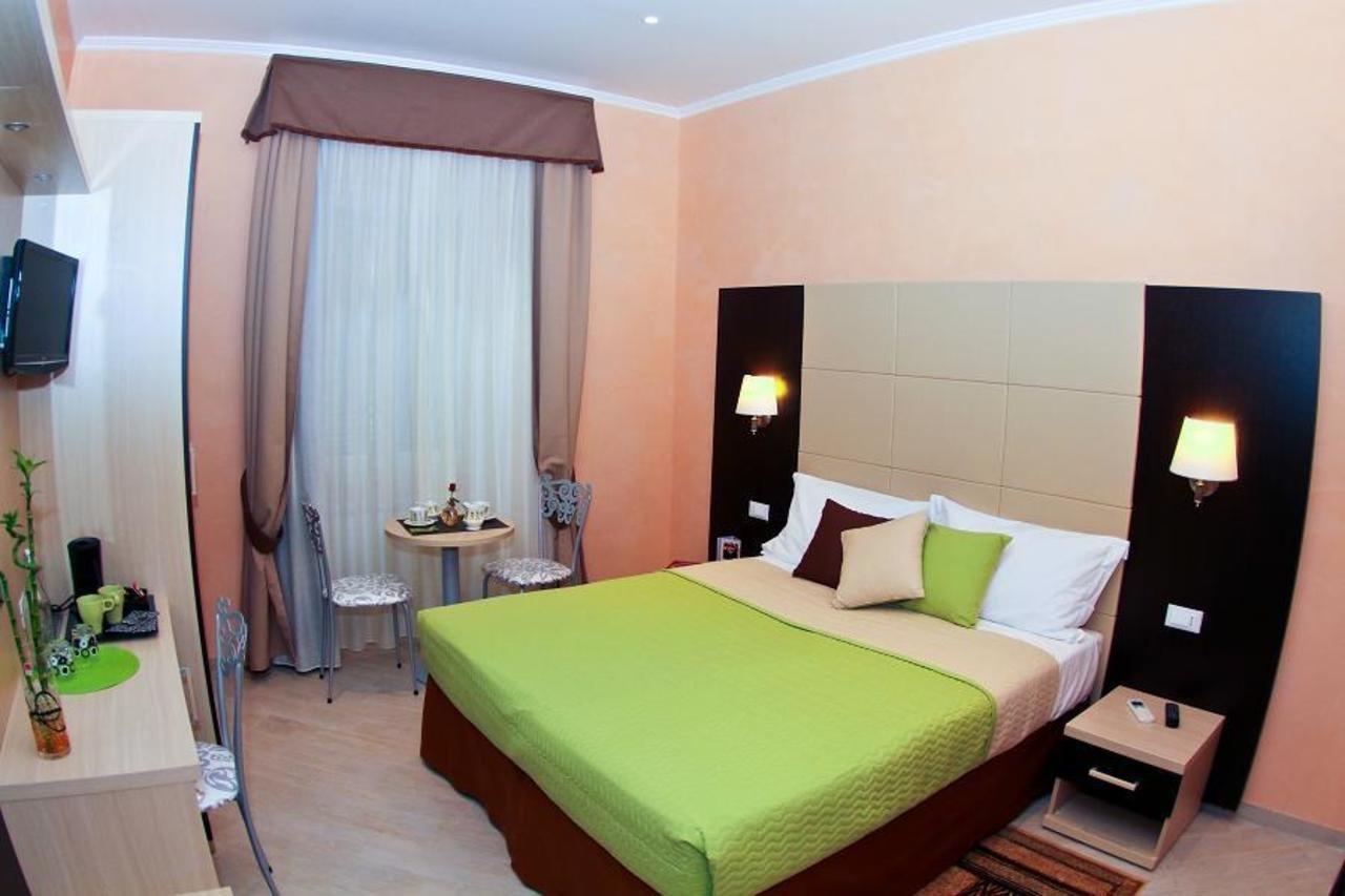 Candia Vatican Guest house 3*