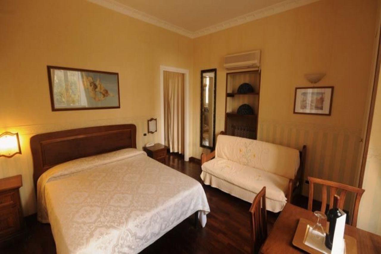 Guest house Royal House