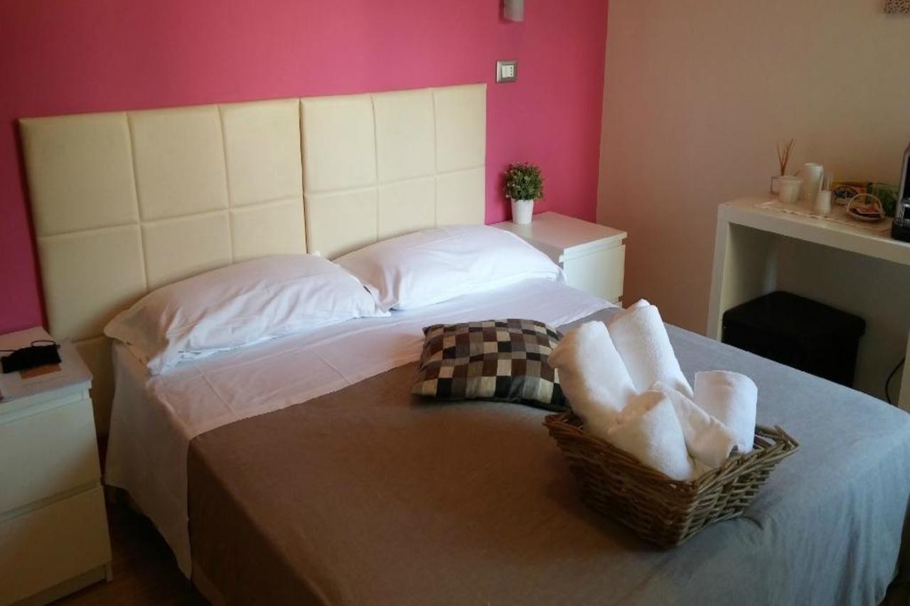 House Garden Hotel