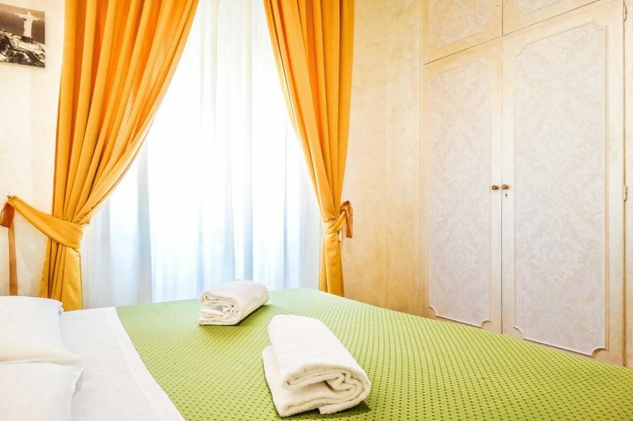 Morelli 1 5* Rome