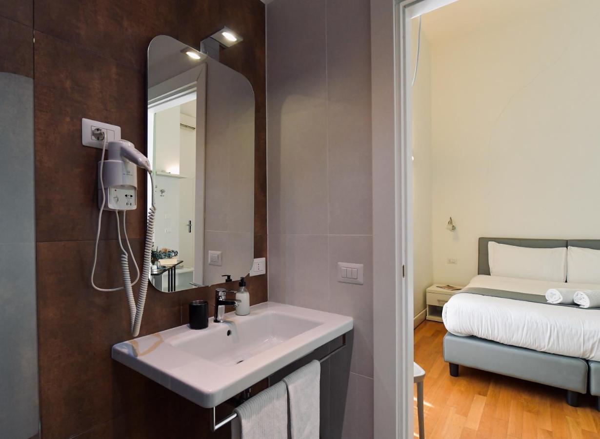 Farnese Design 2* Rome