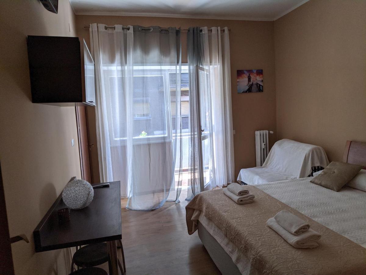 Gina Trastevere