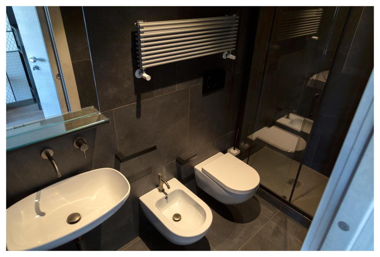 5-rooms * Roma