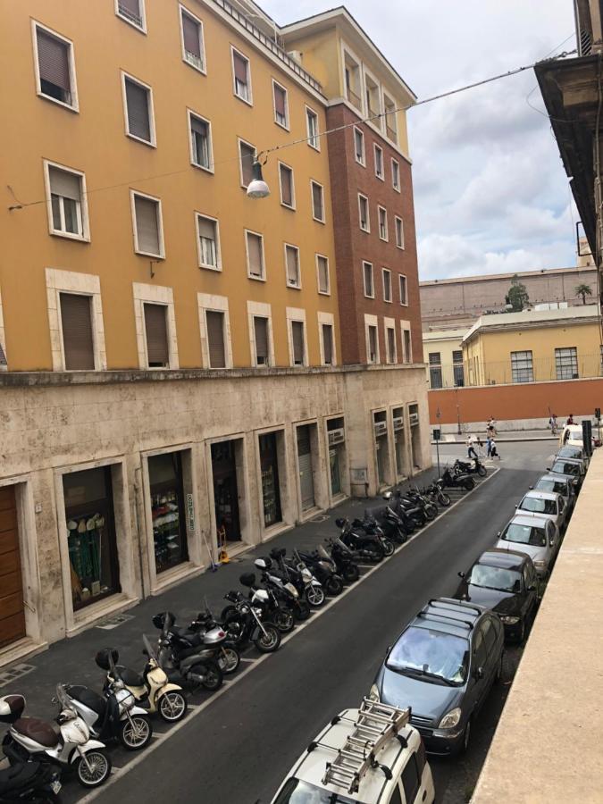 Art Atelier Risorgimento Gasthuis Rome