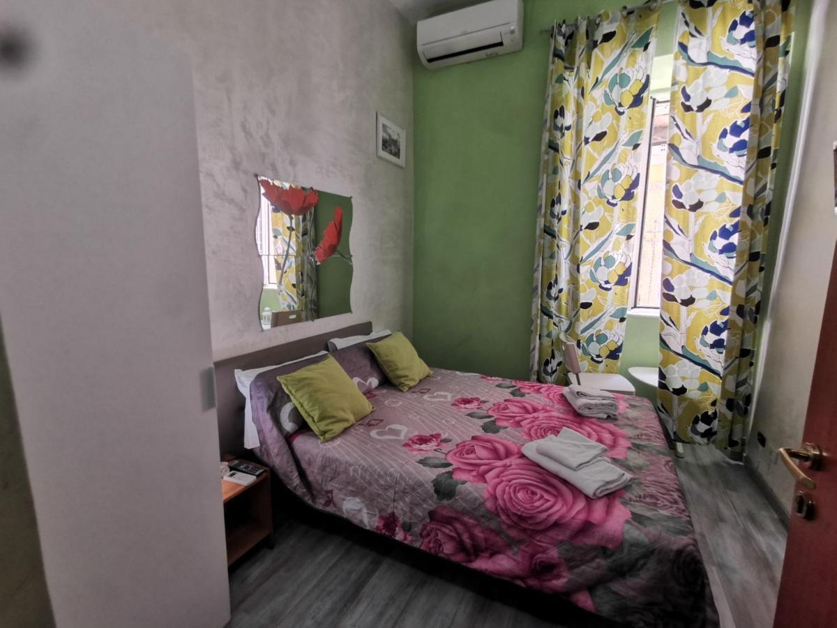 Hostel Holidays Rome