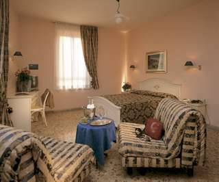 Ventura 3* Rome