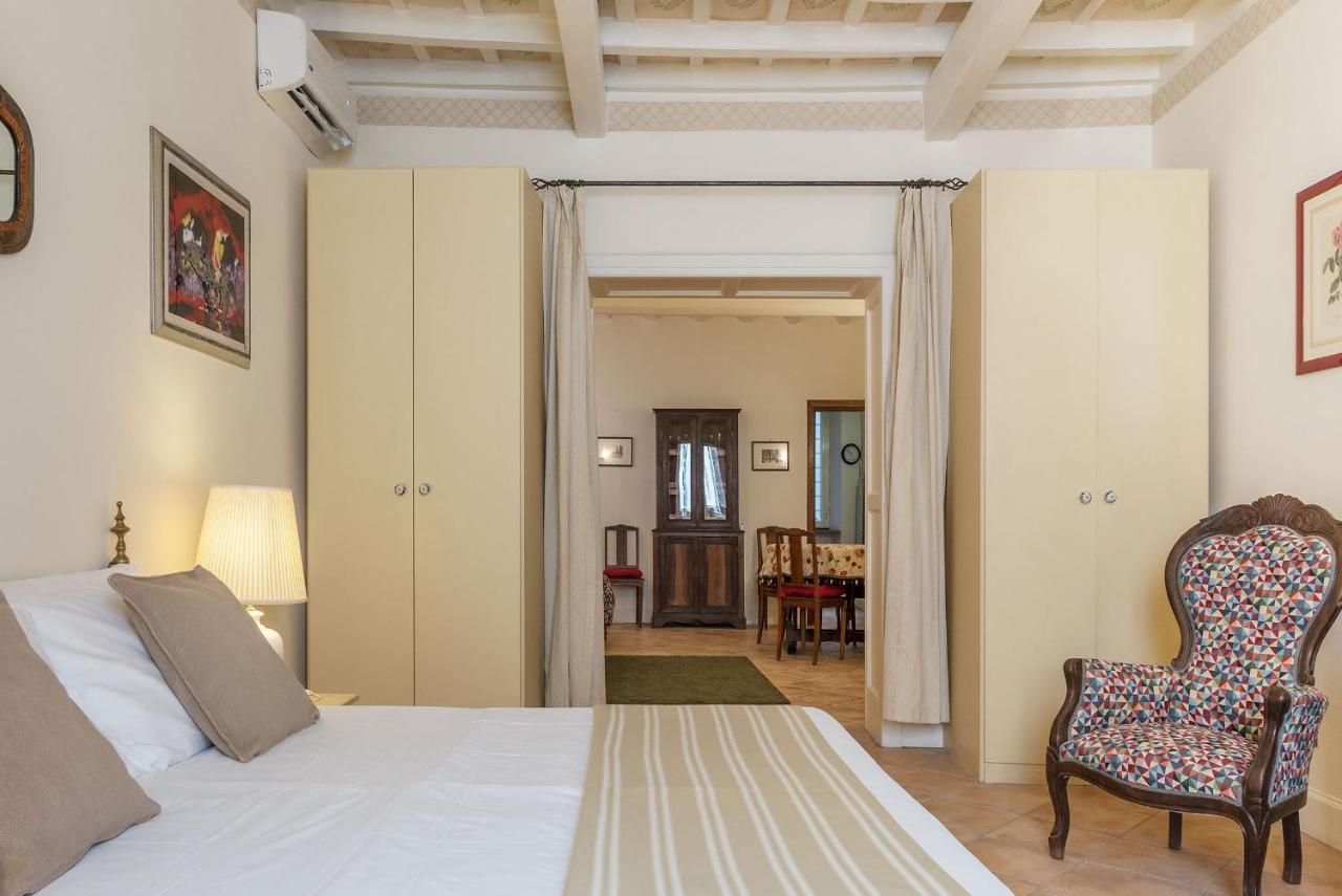 Fontanella Borghese - Fromhometorome Rome